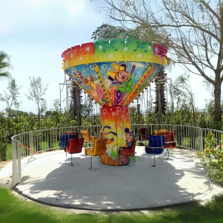 Ferris Wheel by Amusement Ride Manufacturer in Delhi